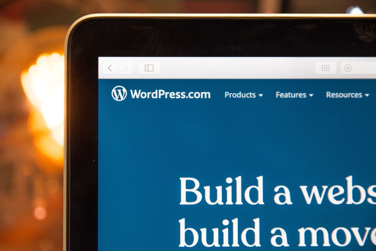 What's the difference between WordPress.com and WordPress.org?